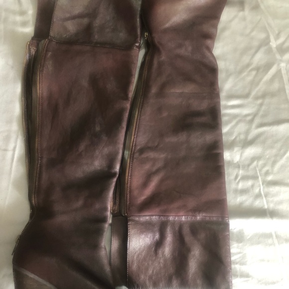 Leather boots - Picture 15 of 15